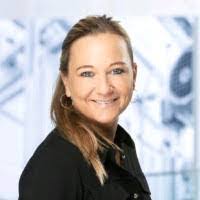 Christine Geiser's Instagram, Twitter & Facebook