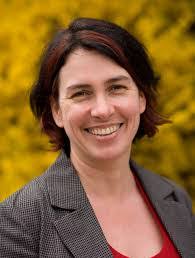 Corinne Hare's Instagram, Twitter & Facebook