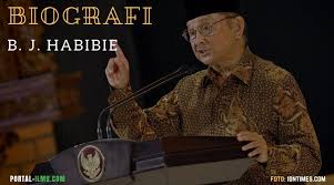 Biografi B J Habibie Kiprah Dari Kedirgantaraan Sampai Kursi Pemerintahan Portal Ilmu Com Read More Learn More