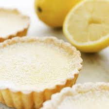 Tartelettes Au Citron Et A La Noix De Coco Recette En 2020 Recette Tarte Au Citron Tarte Au Citron Recette Tarte