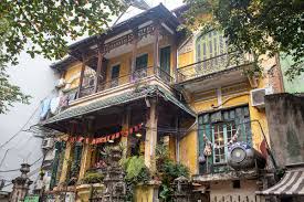French Quarter w History, Coffee and Architecture