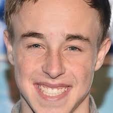 Jae Head — The Movie Database (TMDB)