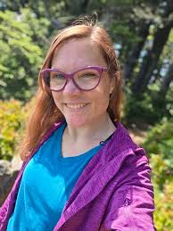 Single mom of three shares interests