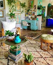 Attractive 35 Eclectic Living Room Designs Incorporating Beautiful Mix Of Interior Arts Multito Bohemian Living Rooms Bohemian Living Room Bohemian Interior