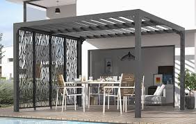 Et si la tendance est aux structures métalliques, reste à choisir entre l'aluminium, le. Pergola Bioclimatic Orientable Blades 11 M2 And Lateral View Breaker 3 M