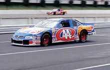 Who drove the number 44 in 29 out of the 30 races in 1993? Petty Enterprises Wikipedia