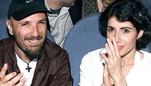 Alex baroni, all'anagrafe alessandro guido baroni nasce a milano il 22 dicembre 1966 e muore a roma, 13 aprile 2002. Quindici Anni Senza Alex Baroni Il Commovente Ricordo Sui Social Supereva