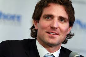 Former Blackhawk Patrick Sharp adjusts to TV role: 'Weird to discuss the  play of former teammates and current friends'