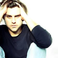 Listen to playlists featuring Guy J @FG Radio 18.12.12 by Guy J online for  free