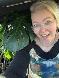 I got this a week and a half ago from a reputable nursery. I have treated  with neem oil spray and peppermint castille soap (about a week apart) and  repotted in a