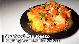 Resep fuyunghai ala sisca soewitomo telur ayam merupakan bahan makanan yang sering dikonsumsi oleh . Resep Kepiting Saus Asam Manis Seafood Spesial Youtube