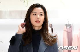 다른게 아니라 형 오빠로 안 보는게. Zm Citsxuxxirm