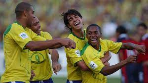 Veja mais ideias sobre seleção brasileira, brasil, futebol. Convocacao Da Selecao Brasileira Em 2006 Relembre O Quadrado Magico