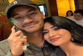 Jenazah Vanessa Angel akan Dibawa ke Jakarta Malam Ini