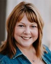 Cheryl Dowd's Instagram, Twitter & Facebook