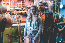 De film gaat over de beginjaren van ferry bouman en wordt geproduceerd door de makers van de serie undercover—de mensen—waardoor fans kunnen rekenen op dezelfde spanning, plotwendingen, humor en emotie als in de bekende serie. Netflix Dropt Officiele Trailer Van Ferry De Film Manify Nl