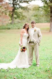 Southern Perfection At Heartland Meadows From Tracy Shoopman Photography Barn Wedding Inspiration Strapless Lace Wedding Dress Barn Wedding