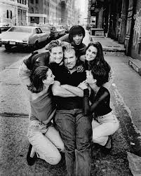 Black And White Duos Luzulibody Posted To Instagram Rip Therealpeterlindbergh A Huge Inspiration For Those Of Us That Came Of Age In Th Peter Lindbergh Lindbergh Tatjana Patitz