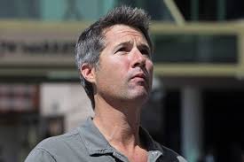 Nos EUA, Sean Goldman faz 18 e diz ter rompido com a avó brasileira