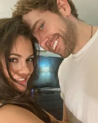 Chris Minor (@chrisminor) • Instagram photos and videos