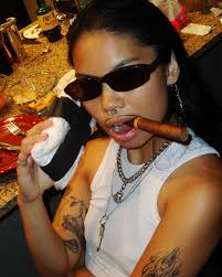 Lauren (@laurengyap) · Instagram photos and Reels