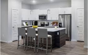 Swimming pools, fitness centers, hardwood floors, wifi Ecco On Orange Avenue Apartments For Rent Sodo Urbanista