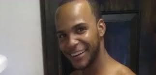 Picture gallery : "Red"'s Tribute