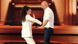 Tuca tuca reinvent the way you will. Arisa And Rudy Zerbi Curtain With An Accident I Put My Hand Where I Shouldn T Ruetir