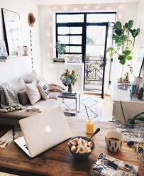 See a recent post on tumblr from @artisticlog about livingroom. Home Accessory Rug Tumblr Home Decor Home Furniture Table Living Room Pillow Sofa Plants Interior Stue Stue Ideer Liten Leilighet