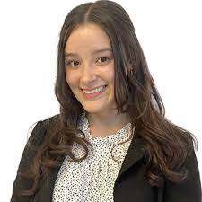 Courtney Luker's Instagram, Twitter & Facebook