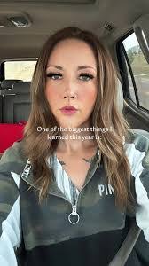 Krystal Wellman's Instagram, Twitter & Facebook