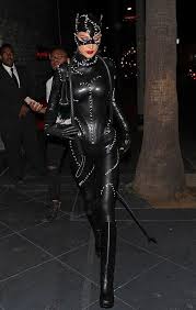 Cala A Boca E Me Mama Linaqxo Cat Woman Costume Women S Costumes Celebrity Halloween Costumes