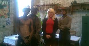 Женщина в шахте | Пикабу