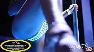 Phuket Dancehall Skinout: Fingering Fingering Porn