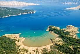 Auf der insel rab ist lopar der einzige ort mit einer besonderen tradition, autochthonen masken und bräuchen. Allgemeines Lopar Kroatien Ferienwohnung Lopar Ferienwohnungen Lopar Inseln