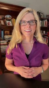 Joy Dahl's Instagram, Twitter & Facebook