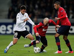 Von girokonto und finanzierung über geldanlage bis versicherungen: Spielbericht Wieder Entscheidet Jonas Das Spiel Lille Osc Fc Valencia 0 1 Vorrunde 6 Spieltag Champions League 2012 13 Kicker