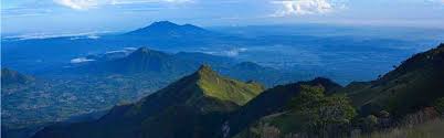 Di kecamatan songgon, memang terdapat danau rowo bayu yang berada di sekitar hutan, kaki gunung raung. 11 Wisata Alam Jawa Tengah Ini Punya Panorama Menakjubkan