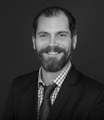 Shawn Kirkham's Instagram, Twitter & Facebook