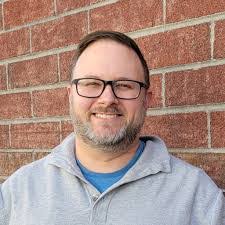 Steve Jenks's Instagram, Twitter & Facebook