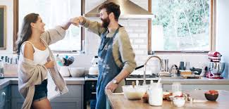 Ein date zu hause, was kochst du? Date Night Zu Hause Romantische Stunden Fur Eure Liebe Beziehungsweise