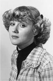 Epingle Sur Coiffure Et Mode De 1970 A 1980