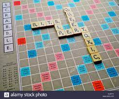 Ein Scrabble Spielbrett Nur Zur Redaktionellen Nutzung Stockfotografie -  Alamy