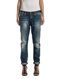 Easy to dress up or down, boyfriend jeans are a worthy match. Replay Boyfriend Jeans Damen Test Vergleich 2021 7 Beste Jeanshosen