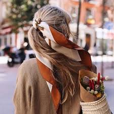 Pin By Julia Labaille On Details Hair Styles Scarf Hairstyles Style