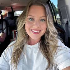 Are there any handymen available in Azle to install a cabinet door and do  routing?