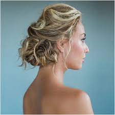 She has brought it to a new level with her breathtaking hairstyle. Romantic Wedding Hairstyles For Medium Length Hair