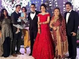 Shows his transformation in this before and after pic; Statement On The Marriage Of Aditya Shweta Father Udit Narayan Said Both Were In Live In 10 Years The Time Had Come To Make This Relationship Official Divya Bharat