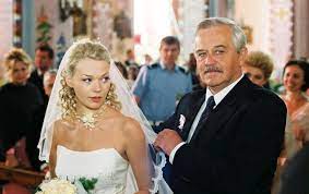 She is an actress, known for anna karenina (2000), pierwsza milosc. Wesele 2004 Filmweb