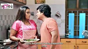 Stepsons Secret Kitchen Affair With The Hot Indian Stepmother Mohinilaxmi  - XXXBP